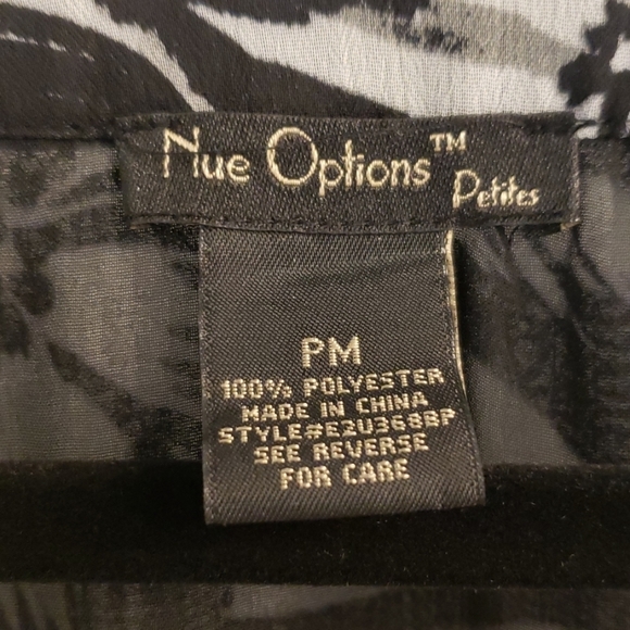 Nue Options  Women's  Blouse - Picture 2 of 6